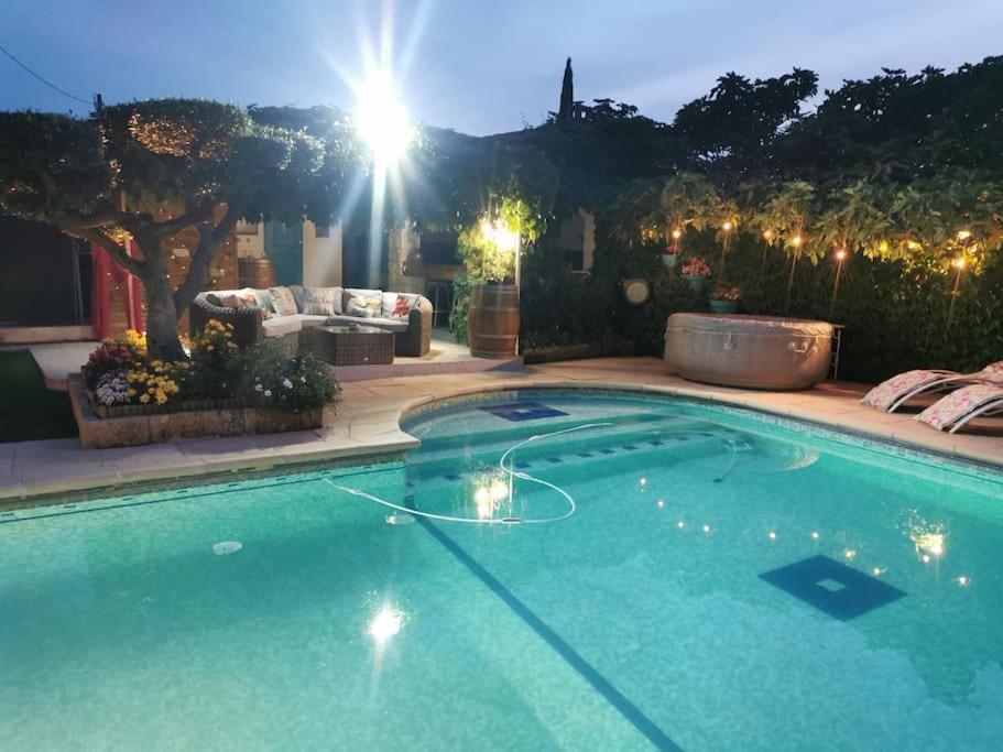 Apartamento Le Jardin De Mae Bouc-Bel-Air Exterior foto